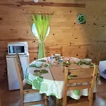 Les Etangs De *