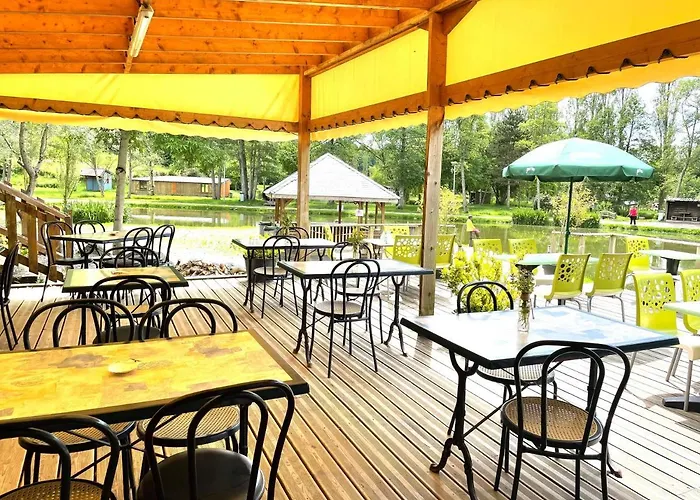 Holiday park Les Etangs De *